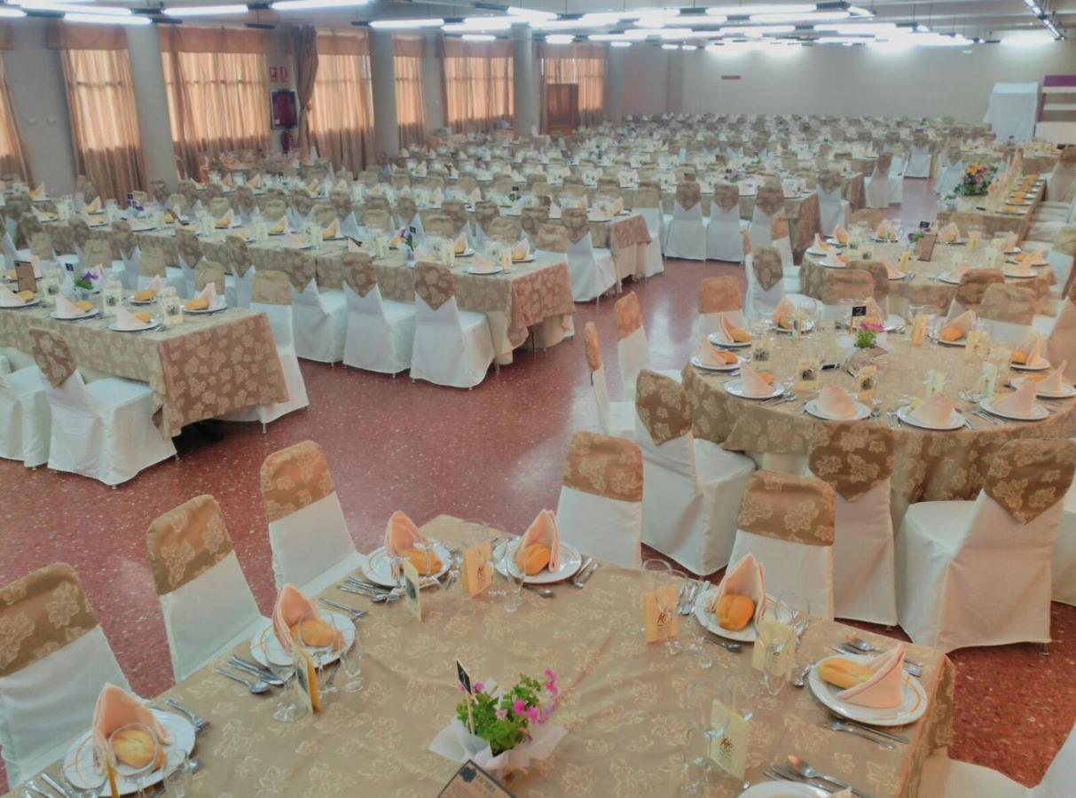 Hotel Pena Cruz Malpartida de Cáceres 外观 照片
